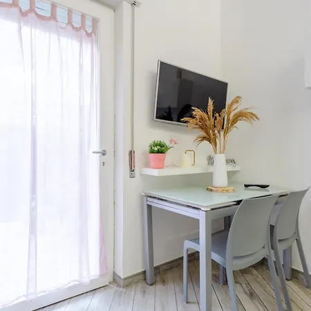 Homes - Portuense 21 - With Little Private Garden